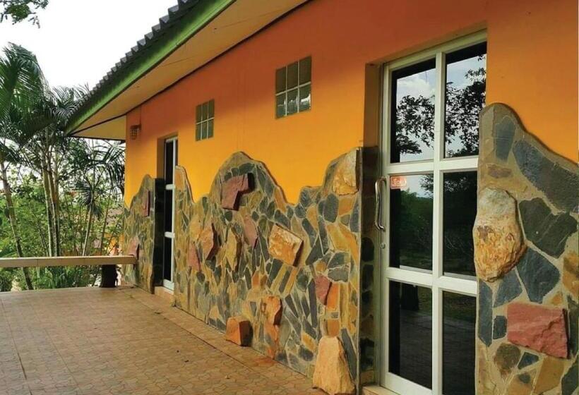 غرفة عائلية, Viewsuay Farsai Wangnamkaew