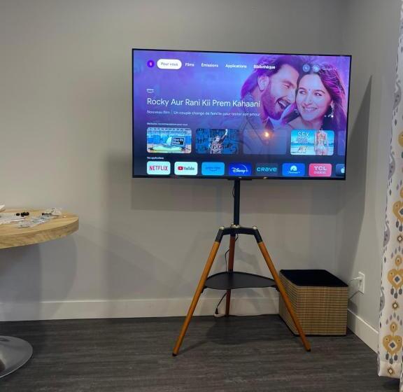 스위트, Suite Au Centre De L’estrie