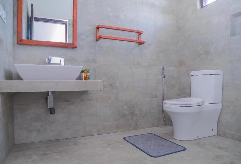 デラックスルーム, Travellers Hotel Hikkaduwa