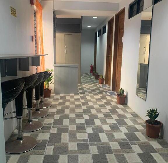 اتاق اکونومی یک تخته, Msg Lodging Home