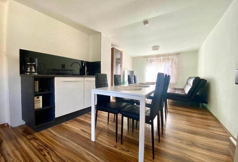 １ベッドルームアパートメント, Apartmán Lobeč   Pokoj číslo 1