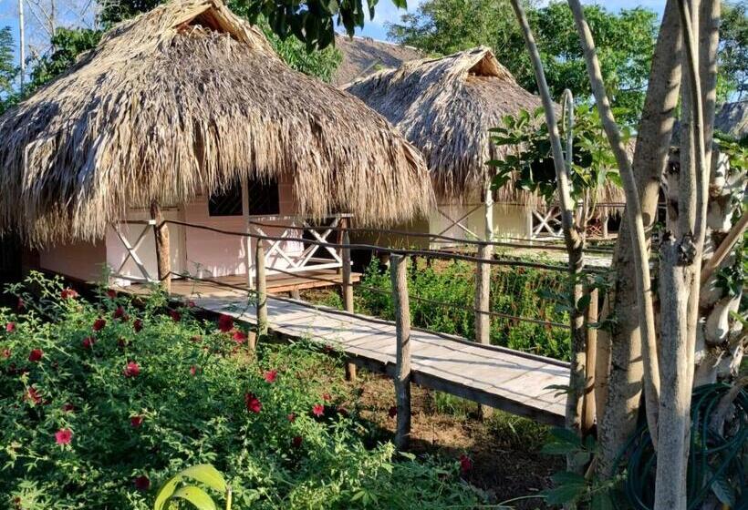 غرفة قياسية, Cabañas La Múcura