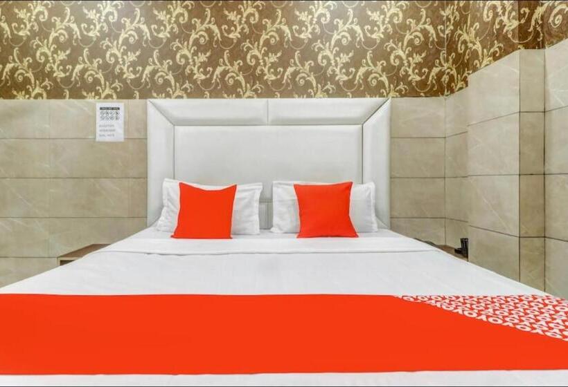 Standard-huone, Grand