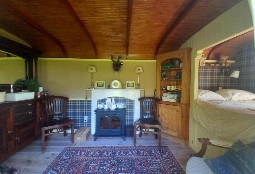 חדר דלוקס, Home Bij Zee