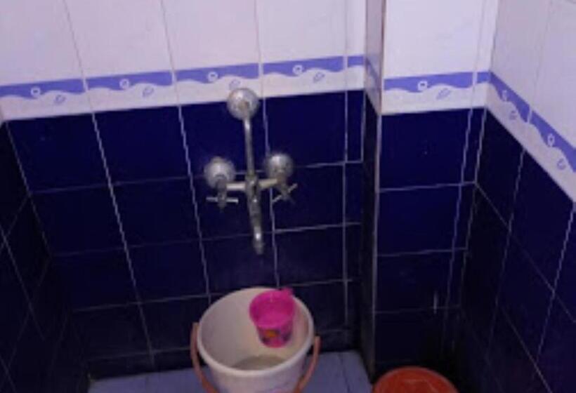 デラックスルーム, Preetam Aurangabad