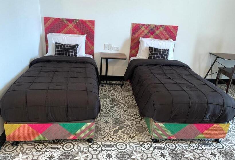 スタンダードルーム, The Cliffs Resort