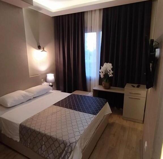 اتاق استاندارد یک نفره, Uğur Byc
