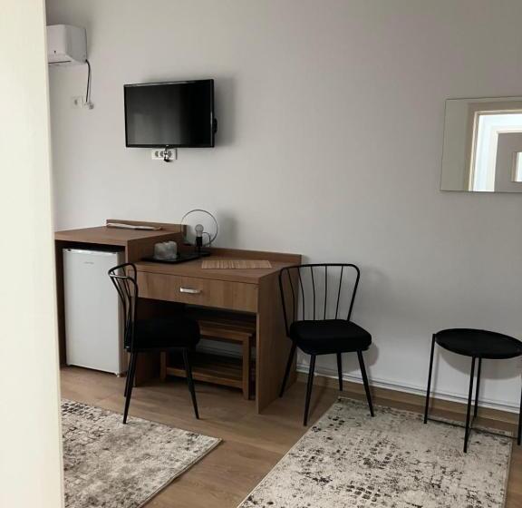 اتاق استاندارد با بالکن, Casa Babi