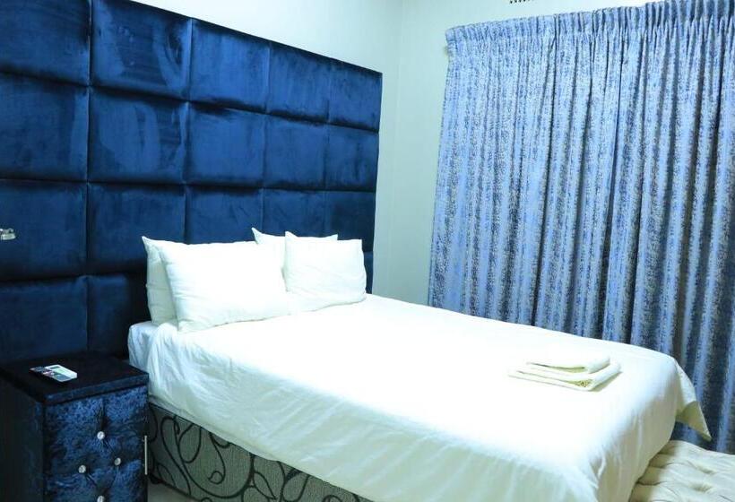 스탠다드 룸 풀장 전망, La Maison Guesthouse