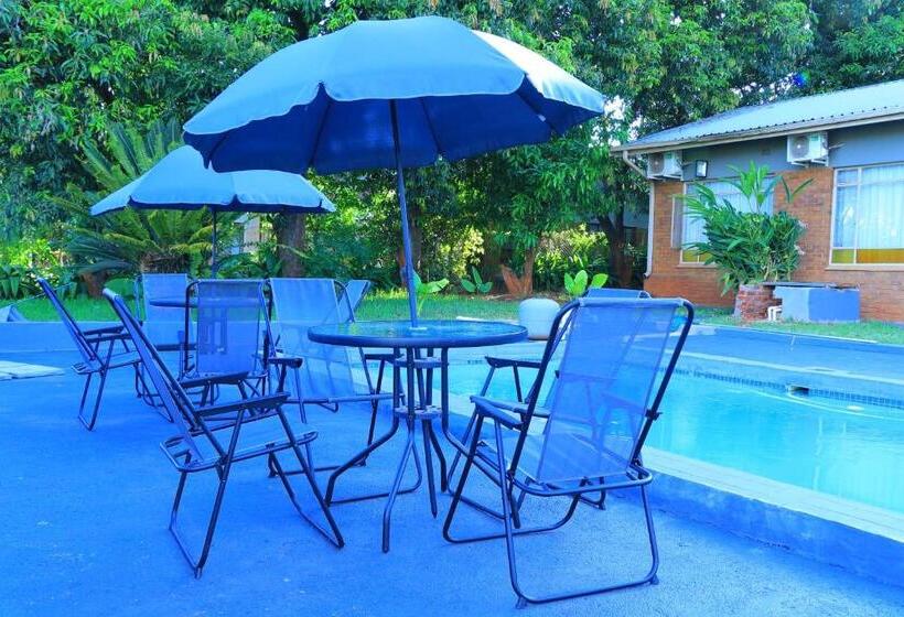 스탠다드 룸 풀장 전망, La Maison Guesthouse