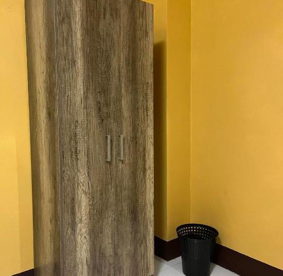 Standardrum, Malaran Guest House