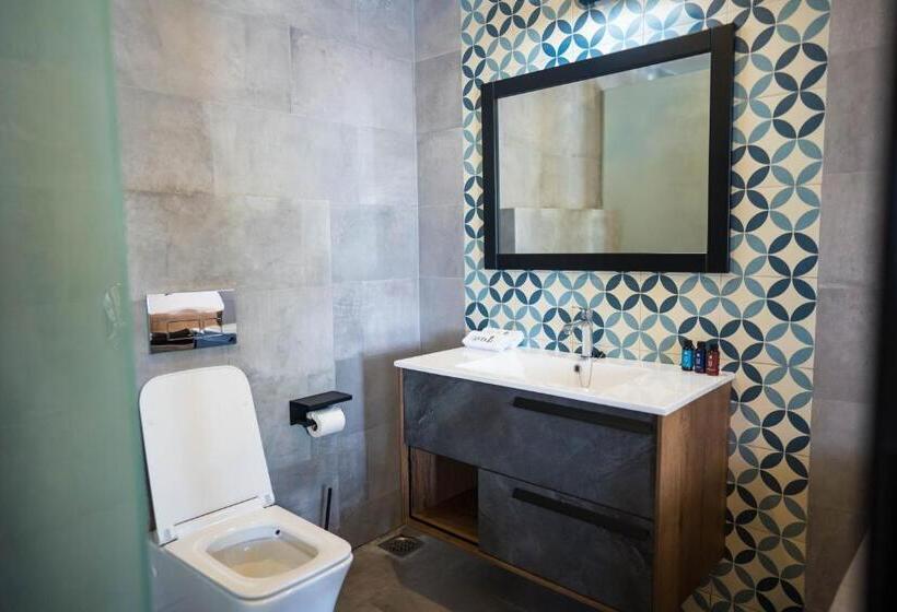 اتاق استاندارد با چشم‌انداز دریاچه, Tabebuia Spa And Safari Resort