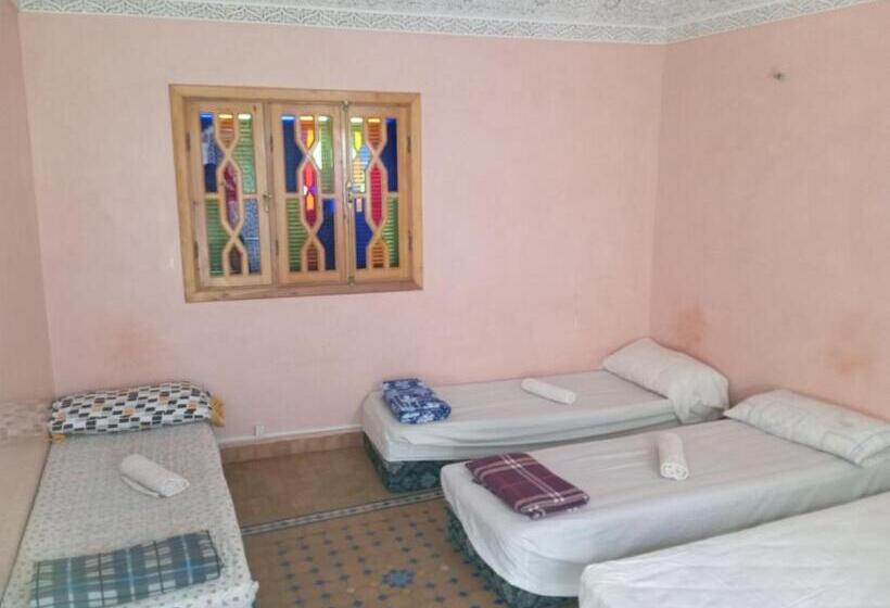 공동 객실, Kayezer