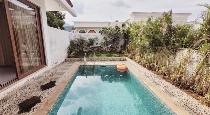 プール付き１ベッドルームヴィラ, Csr Landmark Resorts