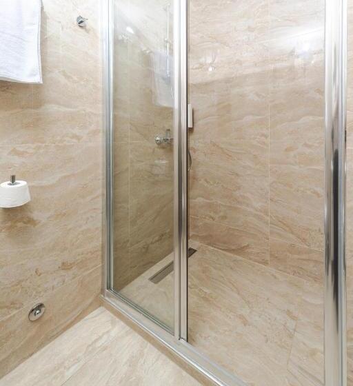 سوییت خانوادگی, 219 Budva