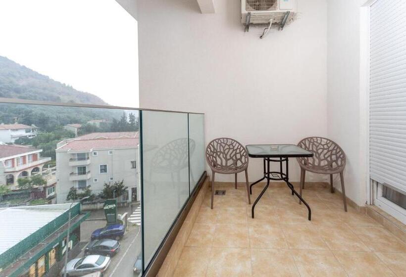 آپارتمان 1 خوابه, 219 Budva