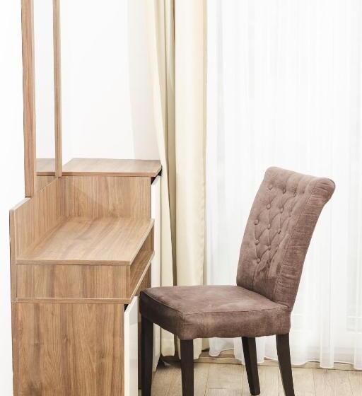 اتاق سوپریور, 219 Budva