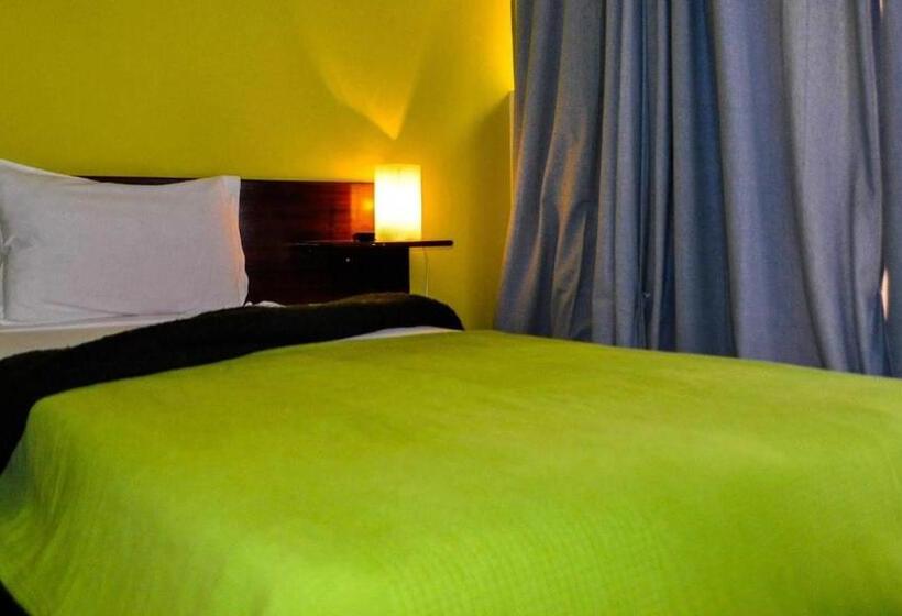 Standard Yhden Hengen Huone Parveke, Bela Sombra