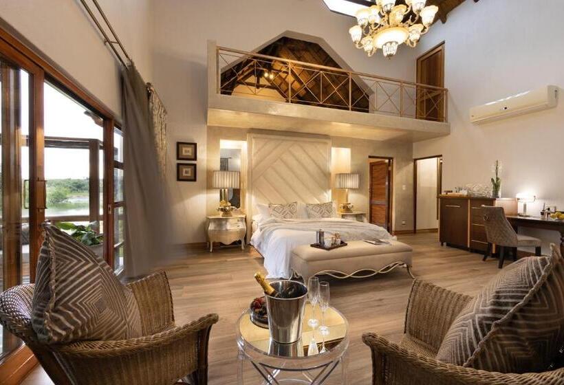 スーペリアー１ベッドルームビラ, Kingfisher Villa In Mabula Game Reserve