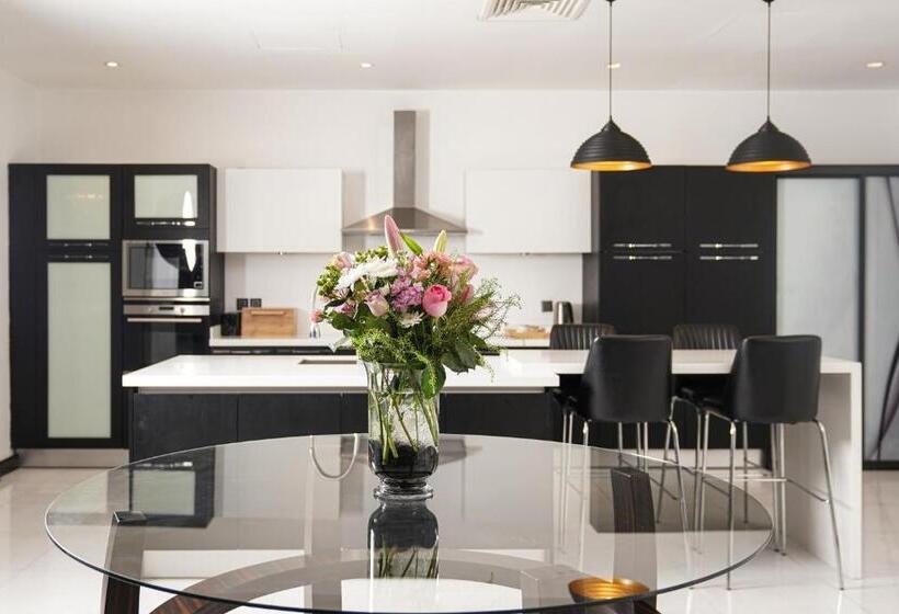 ویلای 4 خوابه, Nordic Resort