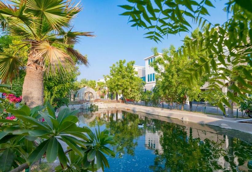 ویلا دلوکس 3 خوابه, Nordic Resort