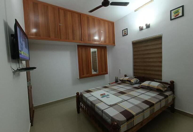 غرفة قياسية, Poonkavanam Villa