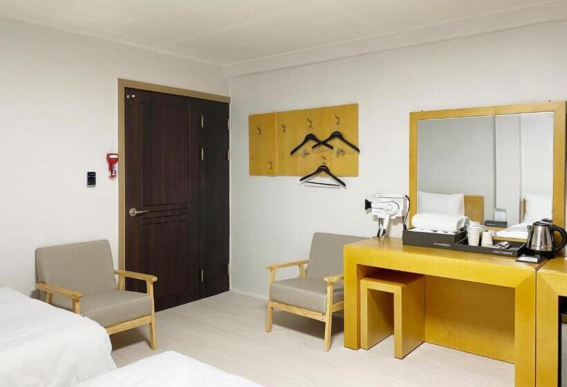 수피리어 트리플 룸, Suanbo Hot Spring Healing