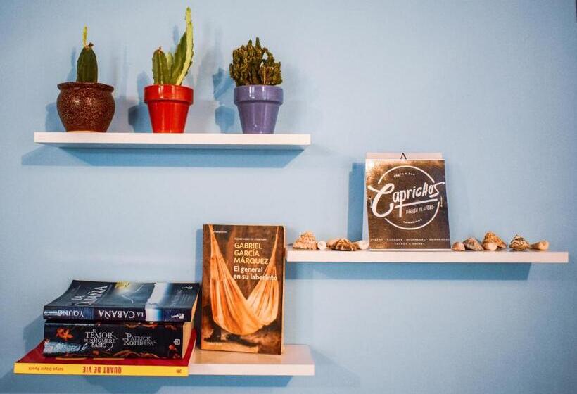 １ベッドルームハウス, Caprichos Rooms