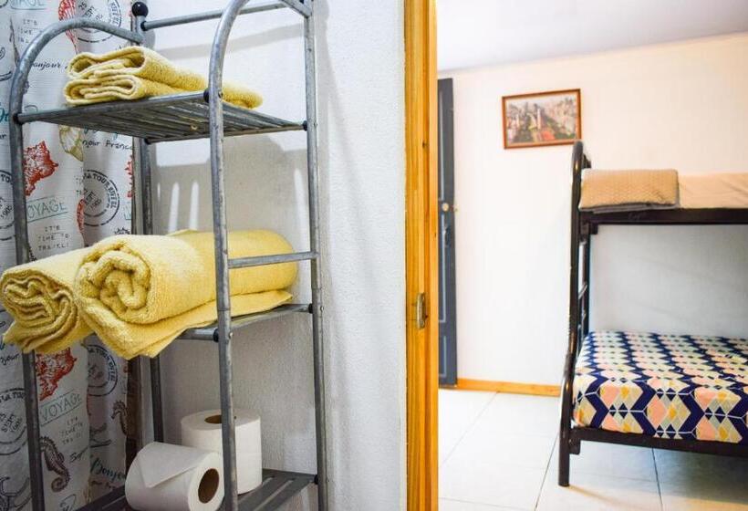 １ベッドルームハウス, Caprichos Rooms