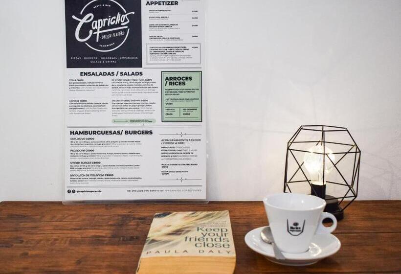 １ベッドルームハウス, Caprichos Rooms