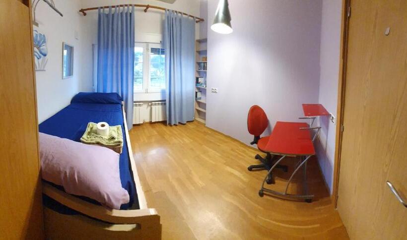 غرفة قياسية, Casa Pinares