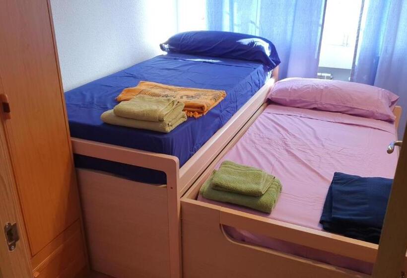 غرفة قياسية, Casa Pinares