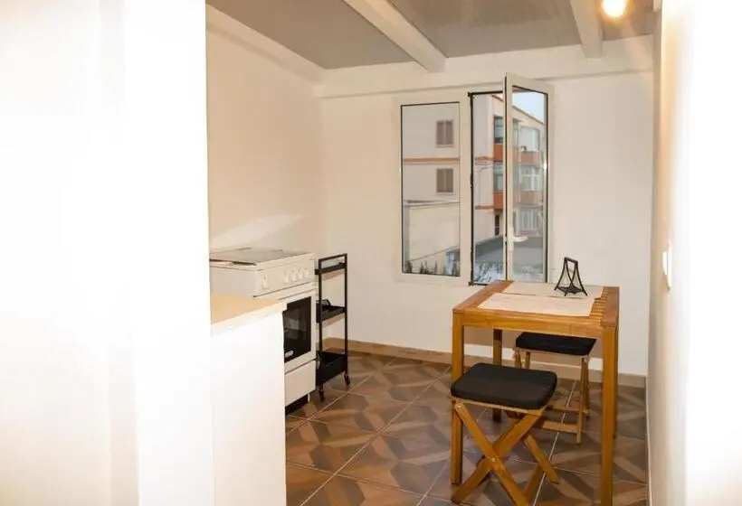 Standard-studio, Suite.delpozzo