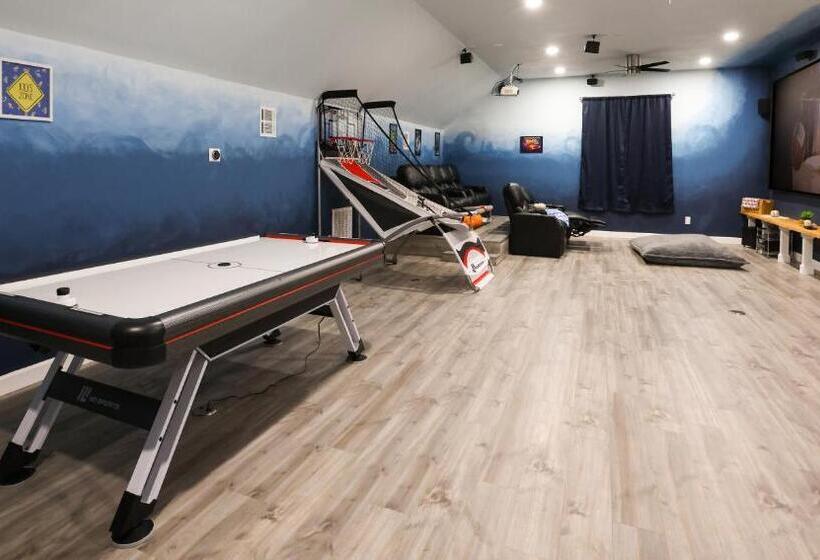 带1个卧室的豪华别墅, Waterfront Haven   Sleeps 19   Home Cinema   Dock   Weatherford Tx