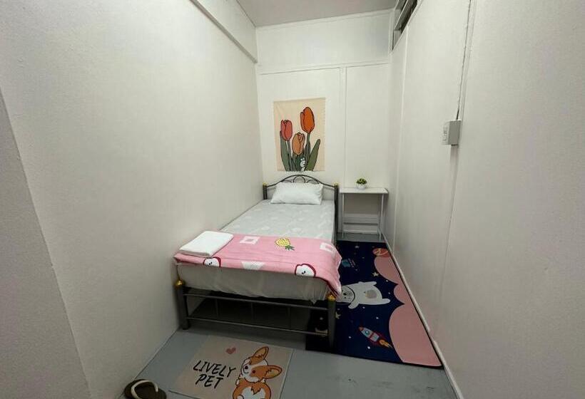 스탠다드 싱글 룸 공동욕실, Madam Guesthouse