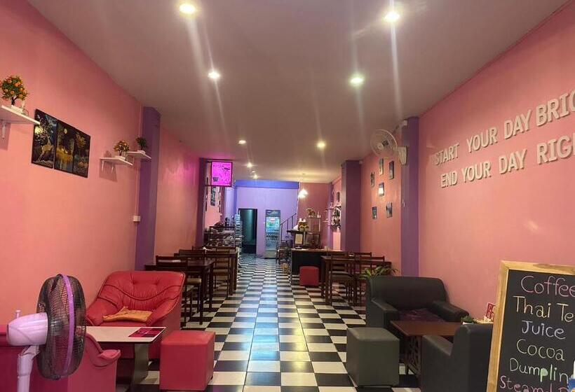 스탠다드 룸 공동 욕실, Madam Guesthouse