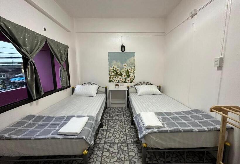 스탠다드 룸 공동 욕실, Madam Guesthouse