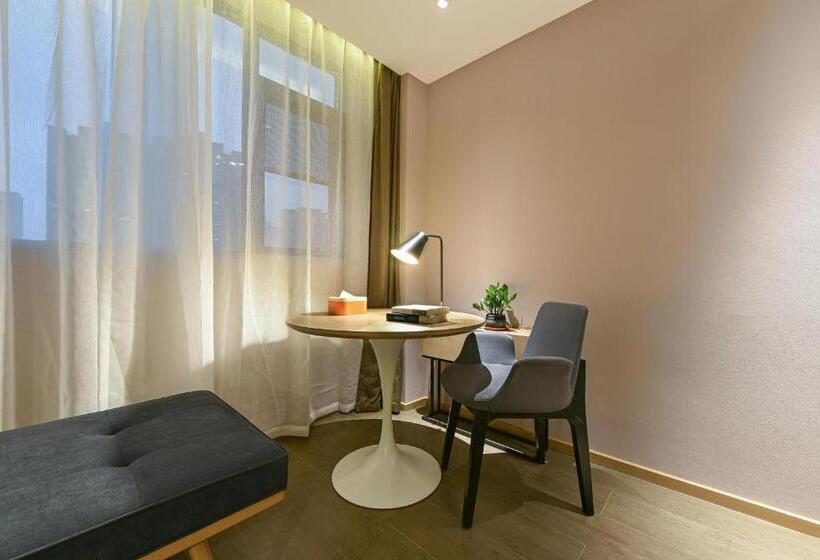 Номер Superior, Atour Hotel Dongguan Nancheng International Trade Center