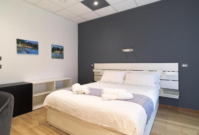 غرفة قياسية مطلة على الجبل, B&bike Como Lake