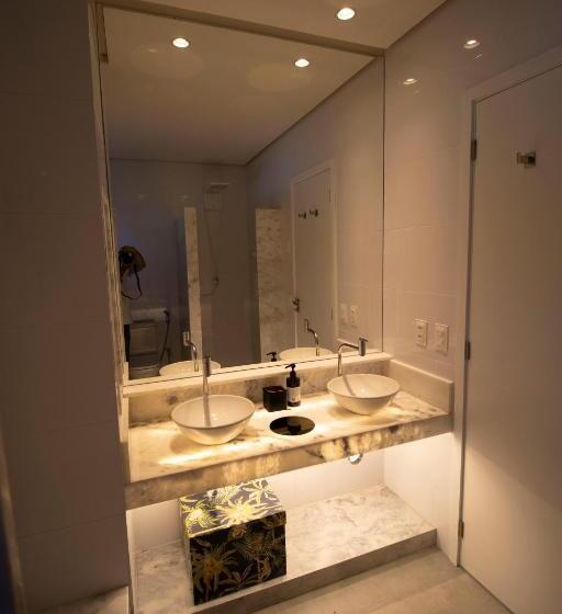 キングサイズベッドのスタンダードルーム, The View