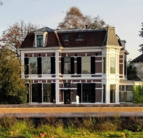 Standard-huone Puutarhanäkymä, Villa Benvenuto