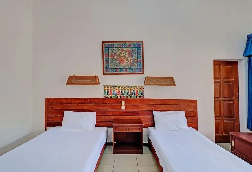 スーペリアールーム, Capital O 93236 Hotel Hapel Negara