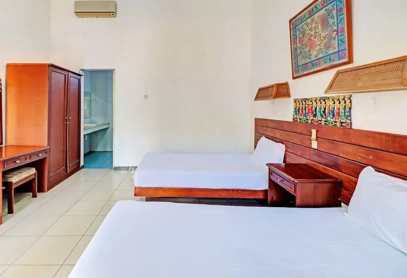 スーペリアールーム, Capital O 93236 Hotel Hapel Negara