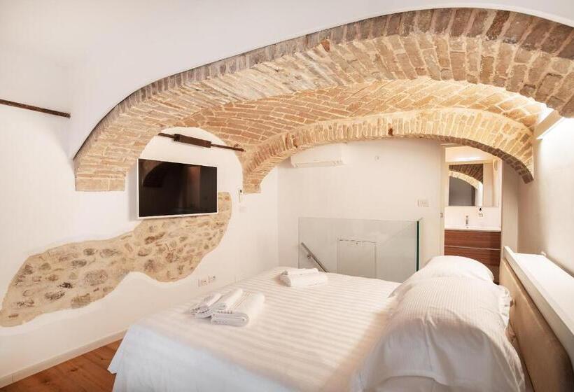 اتاق سوپریور چهار تخته, Duomo B&b