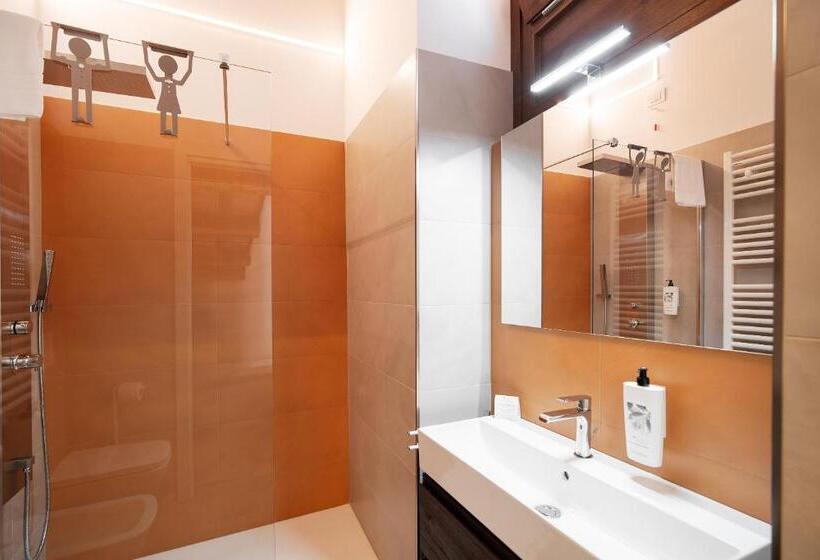 سوئیت 2 خوابه, Duomo B&b