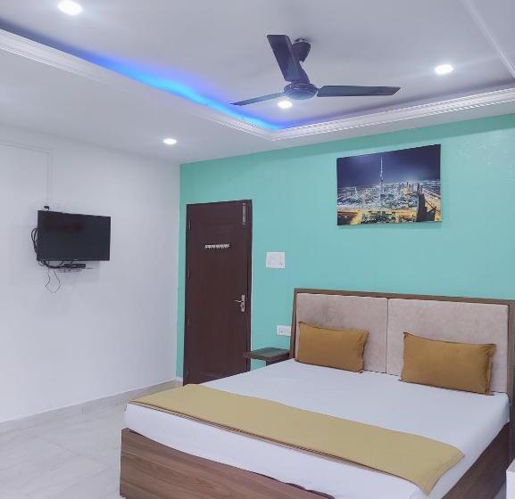 家庭间, Dream Mansion