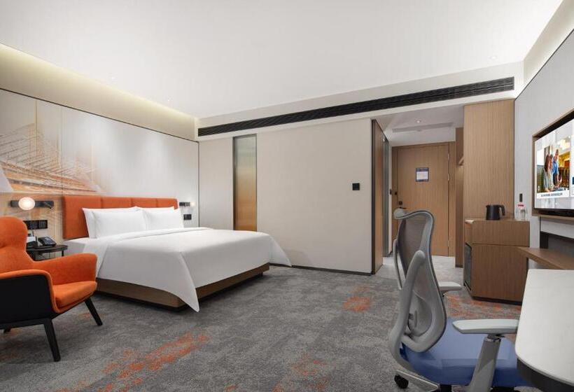 غرفة بيزنس, Hampton By Hilton Guangzhou Xintang