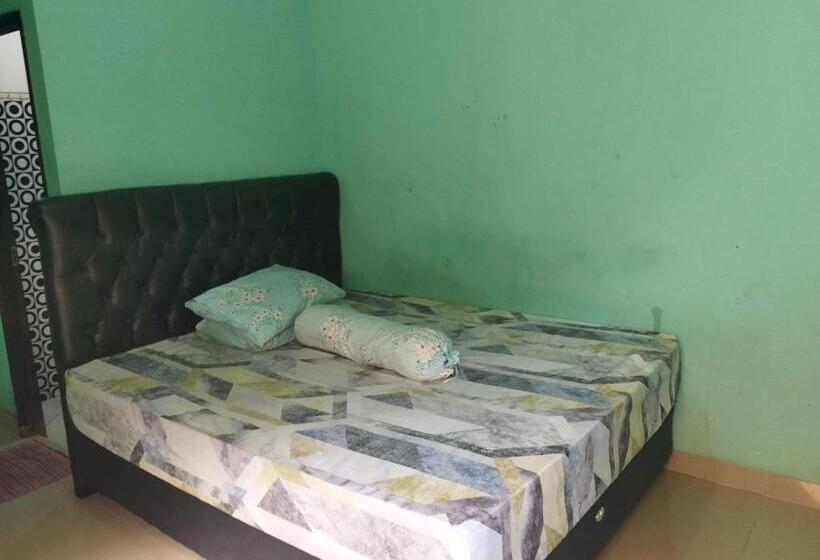 غرفة ديلوكس, Oyo 93306 Rinjani Guest House