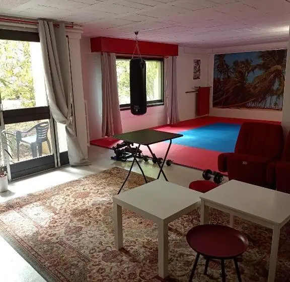 Standard-huone, Logement Indépendant Avec Parking Privé Et Terrasse, Au Calme