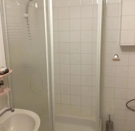 スタンダード４人部屋, Penzion Real